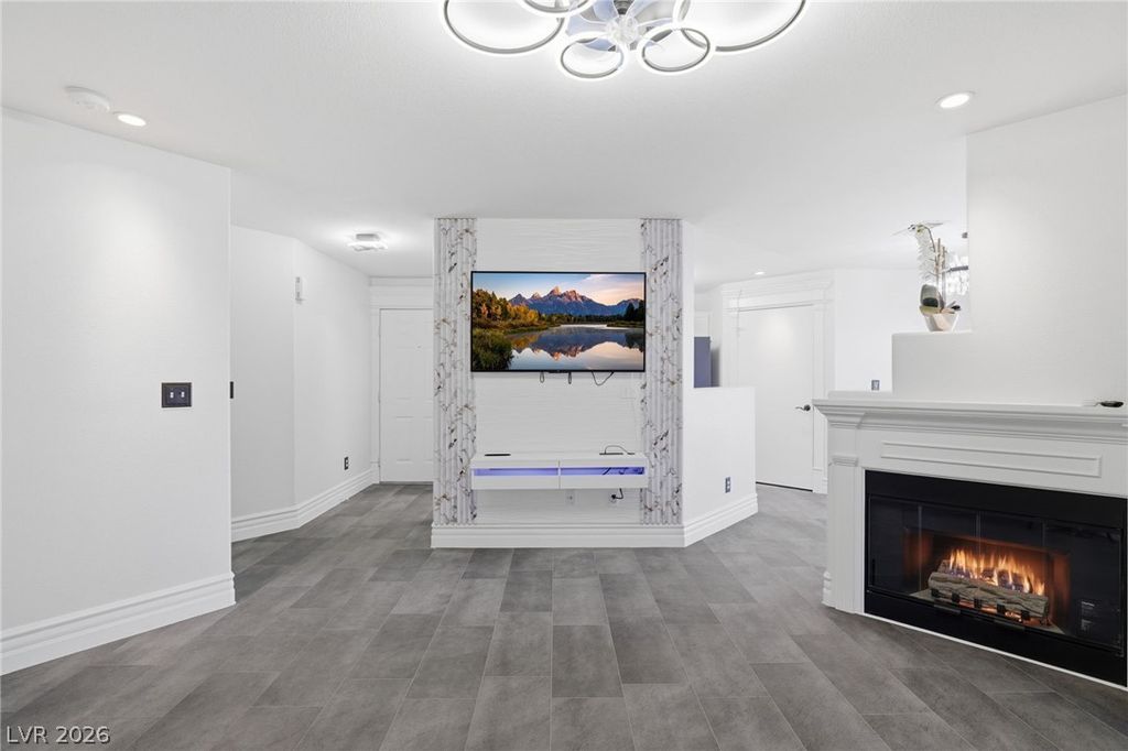 698 South Racetrack Road 724, Henderson, NV 89015