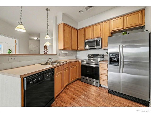 5220 Boardwalk Drive, Fort Collins, CO 80525