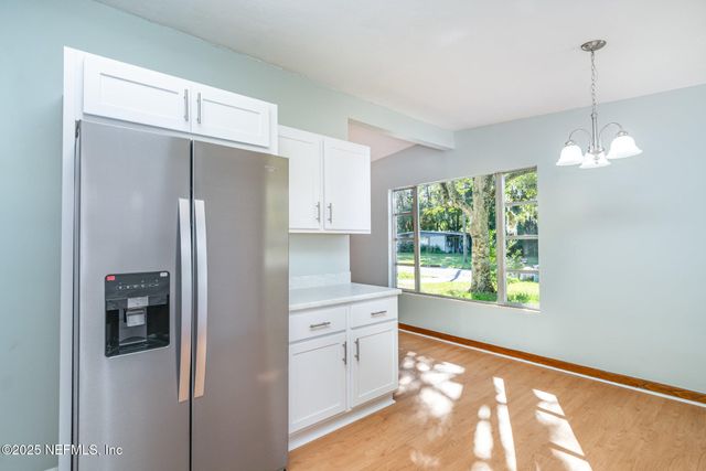 1045 LEGAY Avenue, Jacksonville, FL 32205