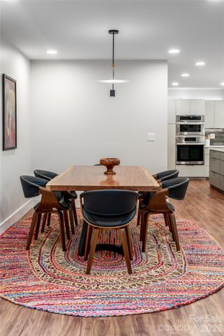 144 Sondley Parkway, Asheville, NC 28805