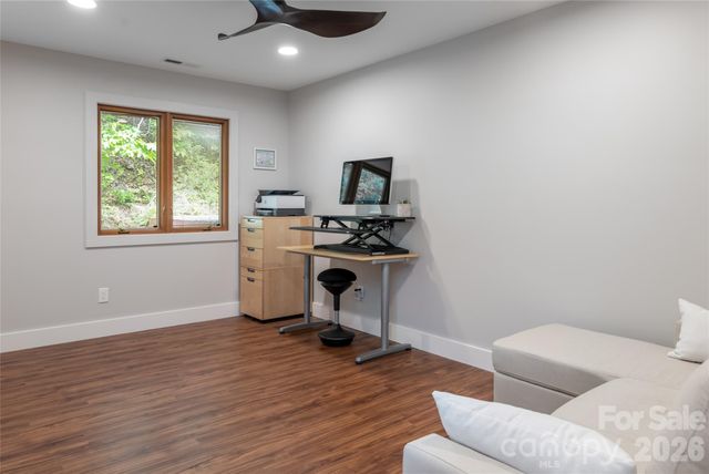 144 Sondley Parkway, Asheville, NC 28805