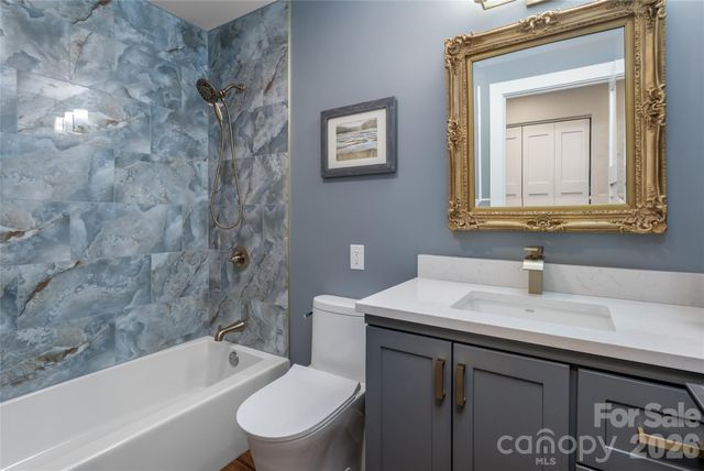144 Sondley Parkway, Asheville, NC 28805