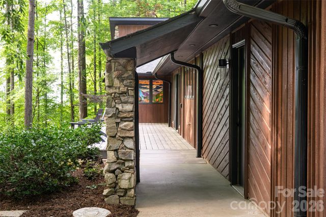 144 Sondley Parkway, Asheville, NC 28805
