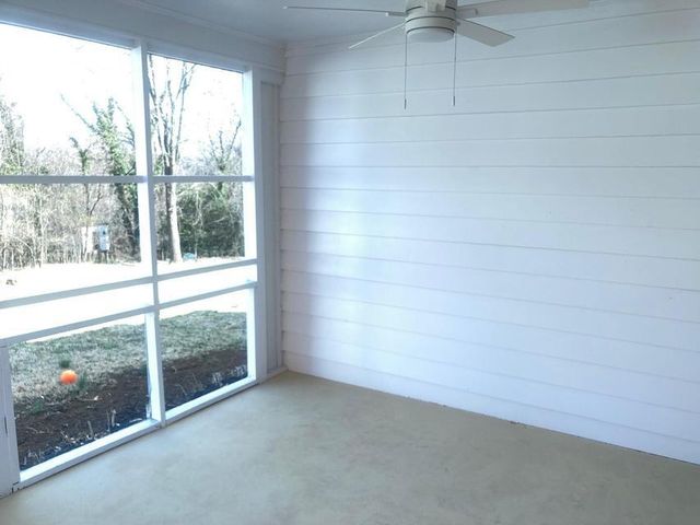 516 N Market ST, Salem, VA 24153