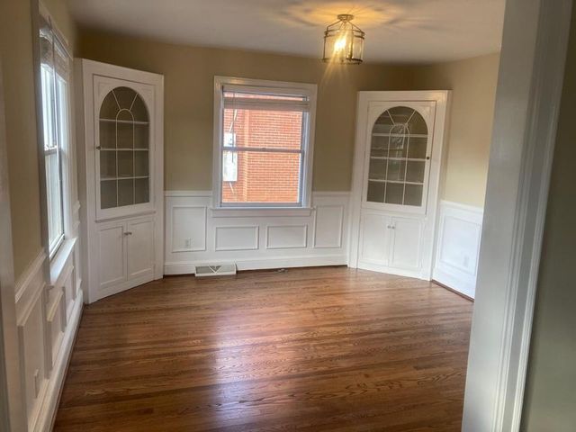 516 N Market ST, Salem, VA 24153