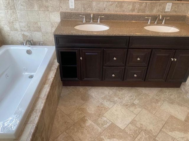516 N Market ST, Salem, VA 24153