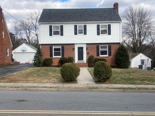 516 N Market ST, Salem, VA 24153