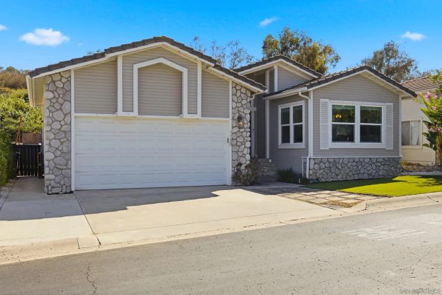 1120 Cottontail, Vista, CA 92081