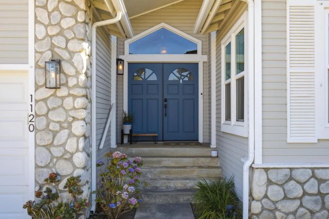 1120 Cottontail, Vista, CA 92081