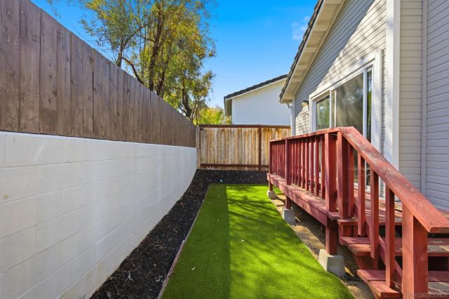 1120 Cottontail, Vista, CA 92081