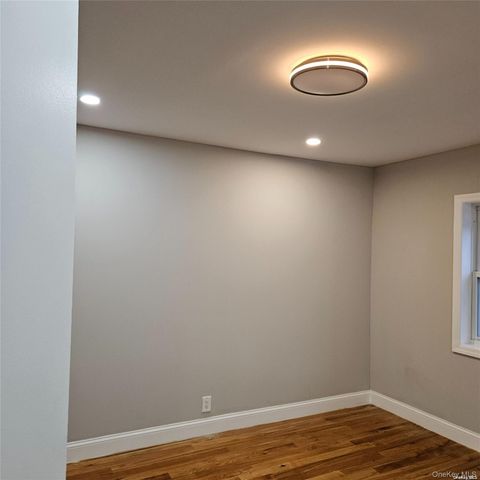 1918 Hunt Avenue, Bronx, NY 10462