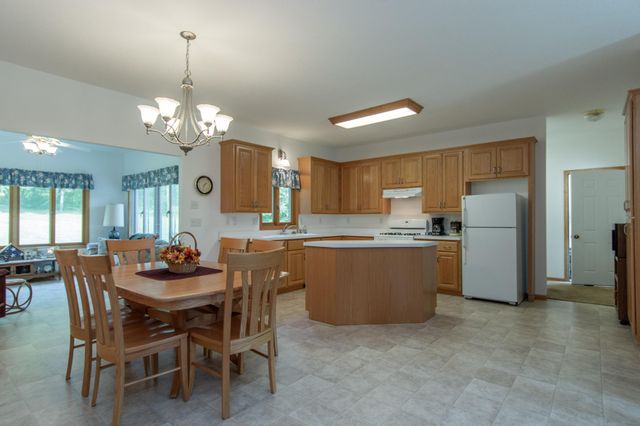 3211 Ivory Street, Isle, MN 56342