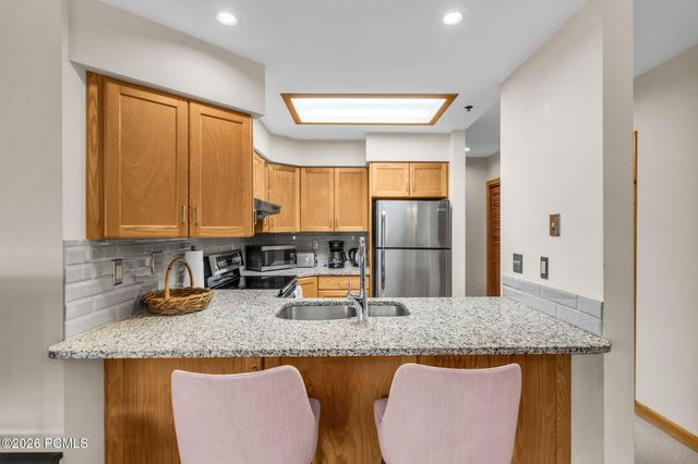 2700 E Deer Valley Drive B205, Park City, UT 84060