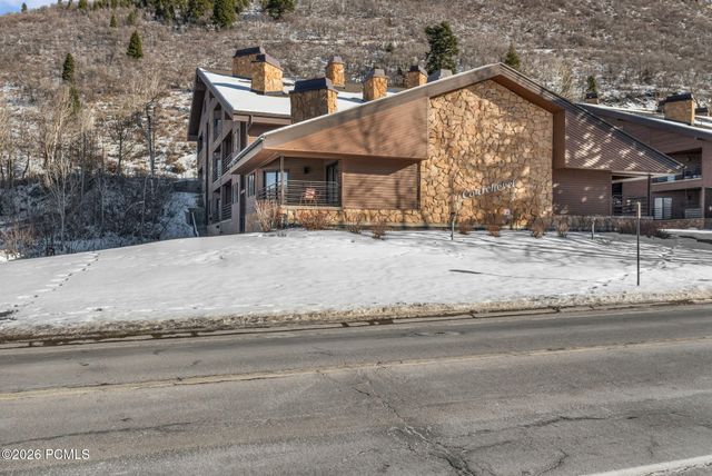2700 E Deer Valley Drive B205, Park City, UT 84060