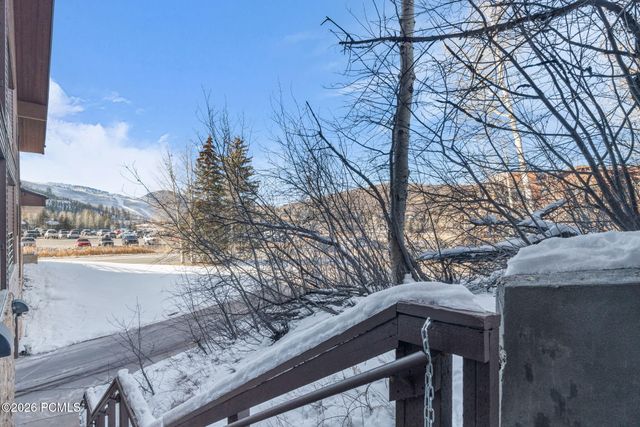 2700 E Deer Valley Drive B205, Park City, UT 84060