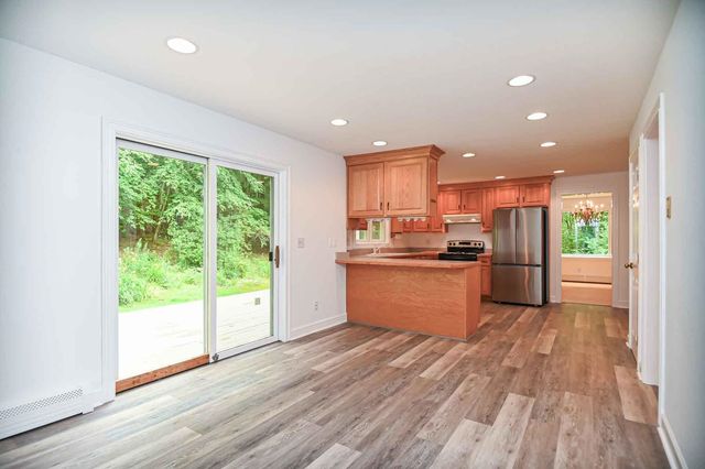 13 Greystone Road, East Kingston, NH 03827