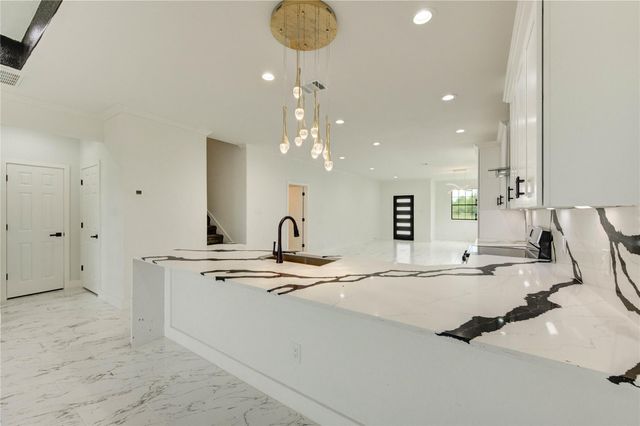 6193 Road 5503, Cleveland, TX 77327