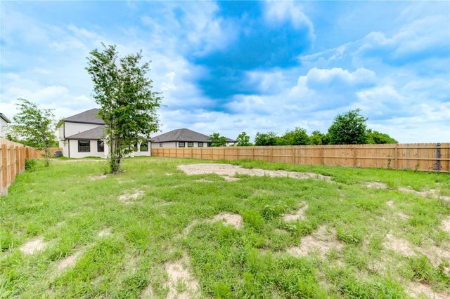 6193 Road 5503, Cleveland, TX 77327