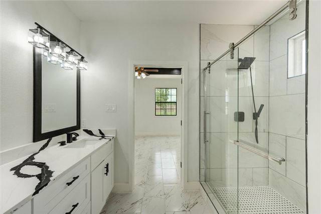 6193 Road 5503, Cleveland, TX 77327