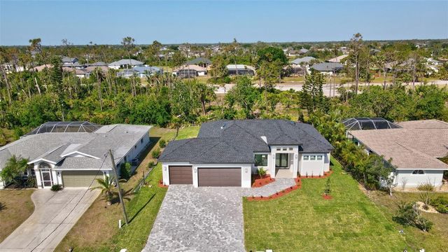 212 FAIRWAY ROAD, Rotonda West, FL 33947