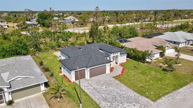212 FAIRWAY ROAD, Rotonda West, FL 33947