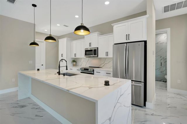 212 FAIRWAY ROAD, Rotonda West, FL 33947