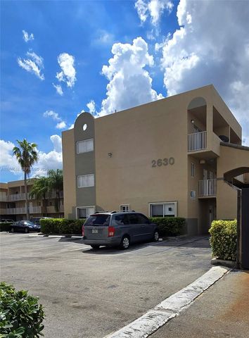 2630 W 76th St 201, Hialeah, FL 33016