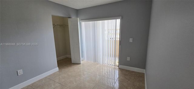 2630 W 76th St 201, Hialeah, FL 33016