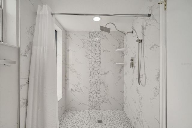 607 HATTAWAY DRIVE, Altamonte Springs, FL 32701