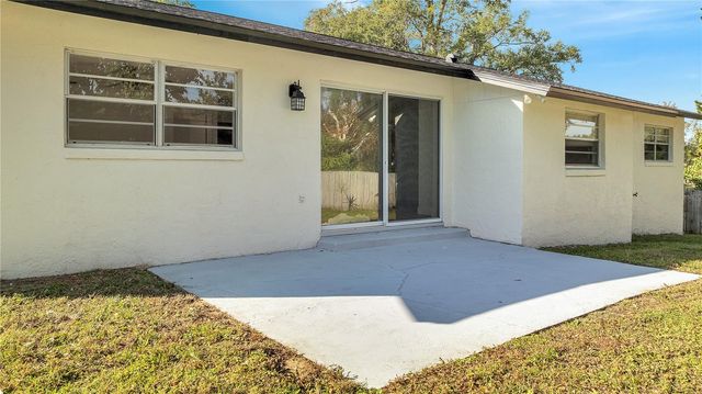 607 HATTAWAY DRIVE, Altamonte Springs, FL 32701