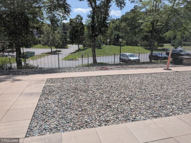 1077 Sibley Memorial Highway 308, Saint Paul, MN 55118