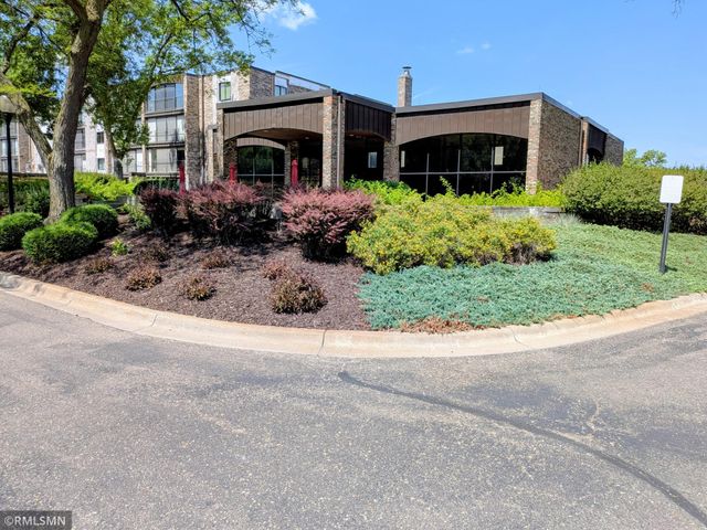 1077 Sibley Memorial Highway 308, Saint Paul, MN 55118