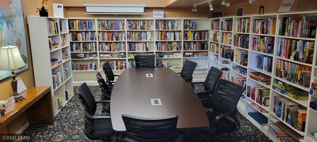 1077 Sibley Memorial Highway 308, Saint Paul, MN 55118