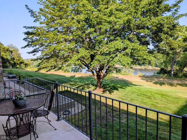 1077 Sibley Memorial Highway 308, Saint Paul, MN 55118