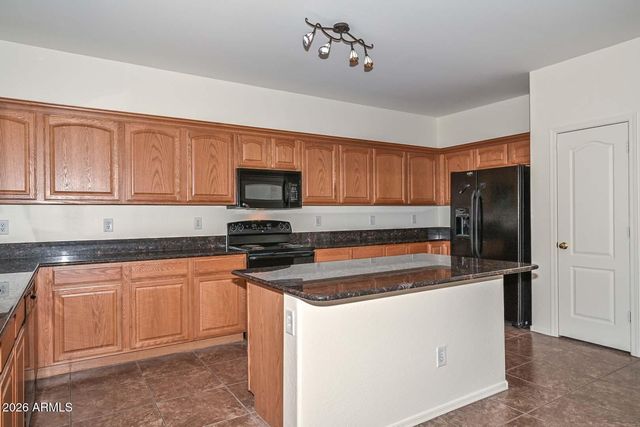 9541 W Frank Avenue, Peoria, AZ 85382