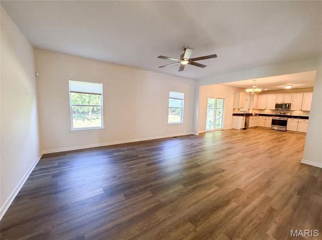 5945 Hawkins Ridge Court, St Louis, MO 63129