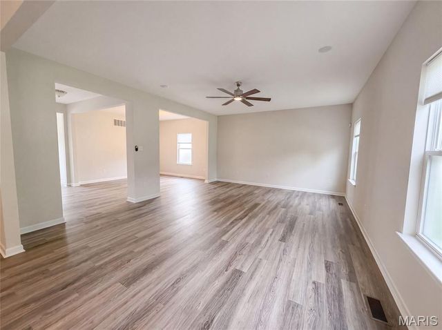 5945 Hawkins Ridge Court, St Louis, MO 63129