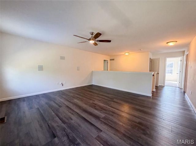 5945 Hawkins Ridge Court, St Louis, MO 63129