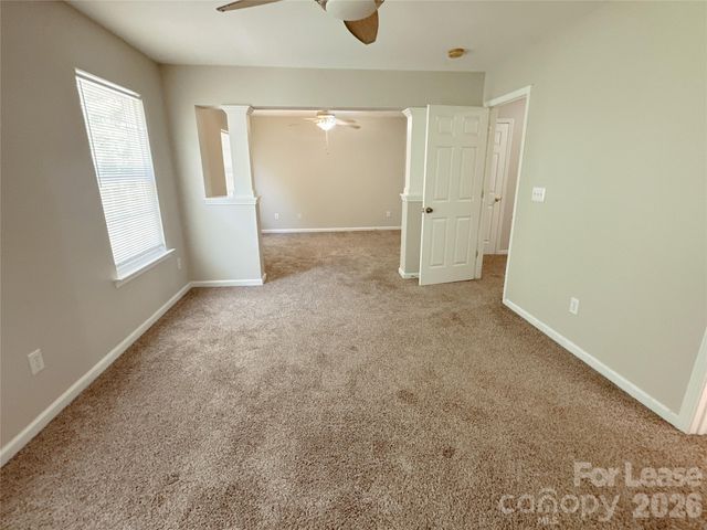 7629 Abigail Glen Drive, Charlotte, NC 28212