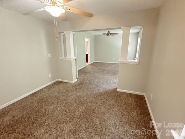 7629 Abigail Glen Drive, Charlotte, NC 28212