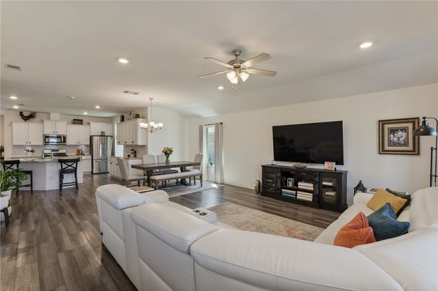1346 Trent Park, Corpus Christi, TX 78415