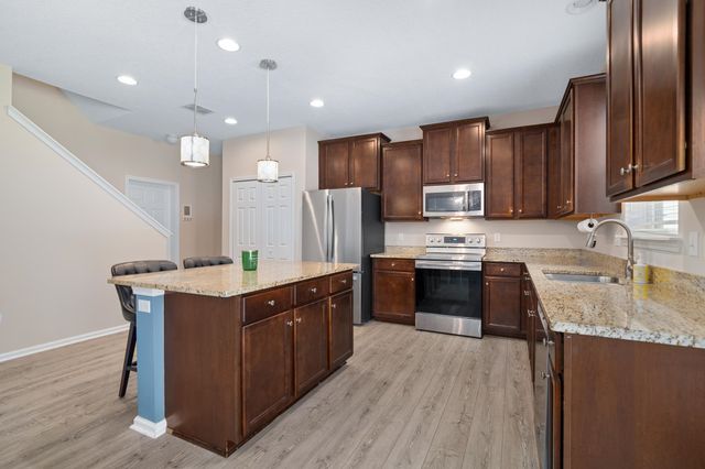 19 Willow Winds Pkwy, St Johns, FL 32259