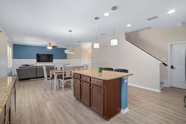 19 Willow Winds Pkwy, St Johns, FL 32259