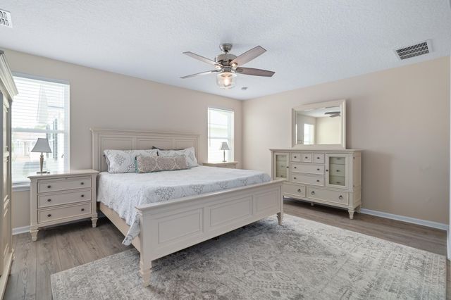 19 Willow Winds Pkwy, St Johns, FL 32259