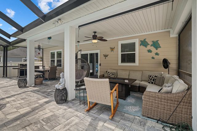 19 Willow Winds Pkwy, St Johns, FL 32259