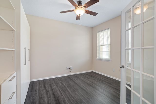 19 Willow Winds Pkwy, St Johns, FL 32259