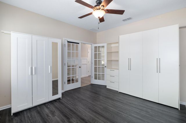 19 Willow Winds Pkwy, St Johns, FL 32259