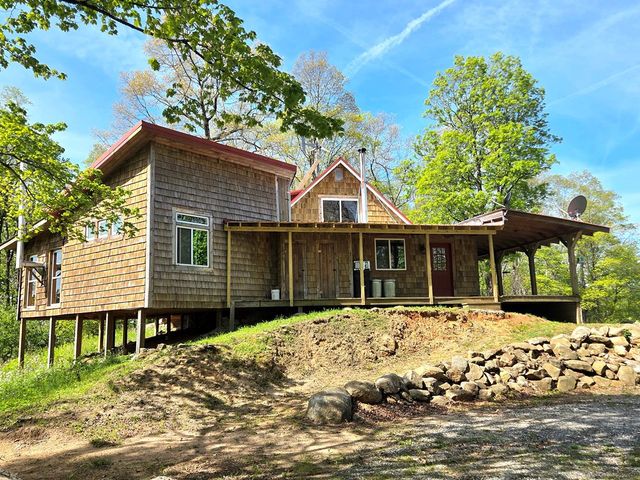 795 Porterfield Gap Road, Robbinsville, NC 28771