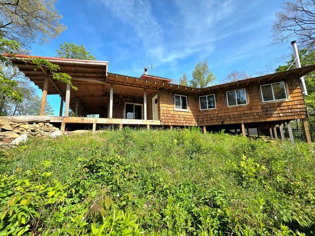 795 Porterfield Gap Road, Robbinsville, NC 28771