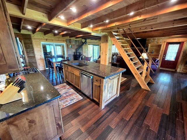 795 Porterfield Gap Road, Robbinsville, NC 28771